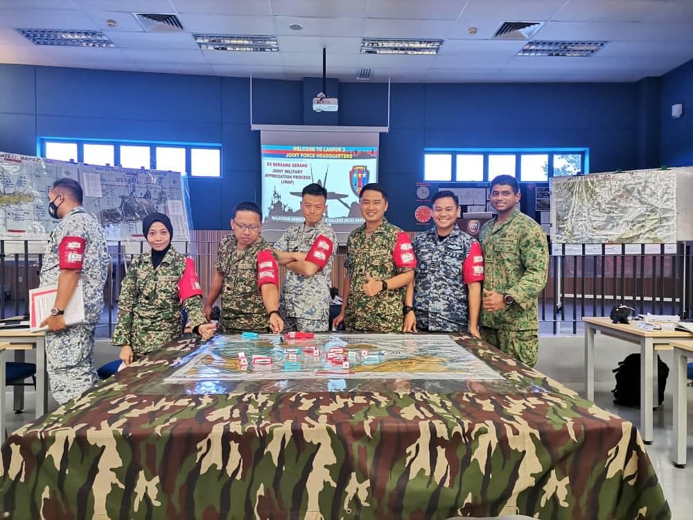 Prathap commanding a military planning session